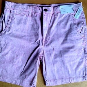 Arizona men’s pink acid wash shorts